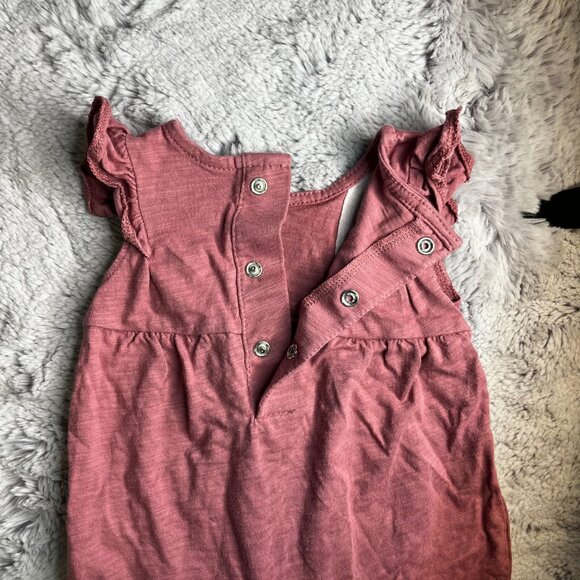 Carter's girls 2 piece set 3 months - Picture 3 of 5